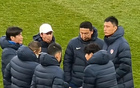 李霄鹏足协开会，朱慧谦代出席赛前发布会