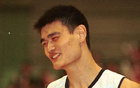 23年前姚明CBA季后赛12次历史第一，总决赛得20+20。