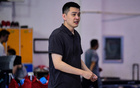 杨鸣：球队伤病频发，外援不稳，下季将变。