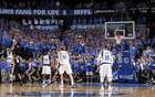 NBA西区季后赛激战，首轮三组抢七，一组绝杀晋级。
