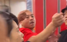 广厦球迷情绪失控打裁判，俱乐部已报警。