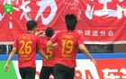 兰州胜杭州，梅景轩、吾麦尔建功，七轮不败终结。