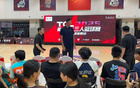 易建联现身篮球赛，身材自律！