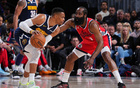 拒绝高薪，面临离队，NBA硬汉或应退役！
